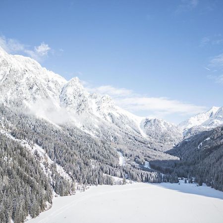 Garberhof Dolomit Family Hotel Rasun di Sotto Exterior photo